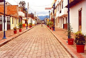 Cotacachi   Colonial Street